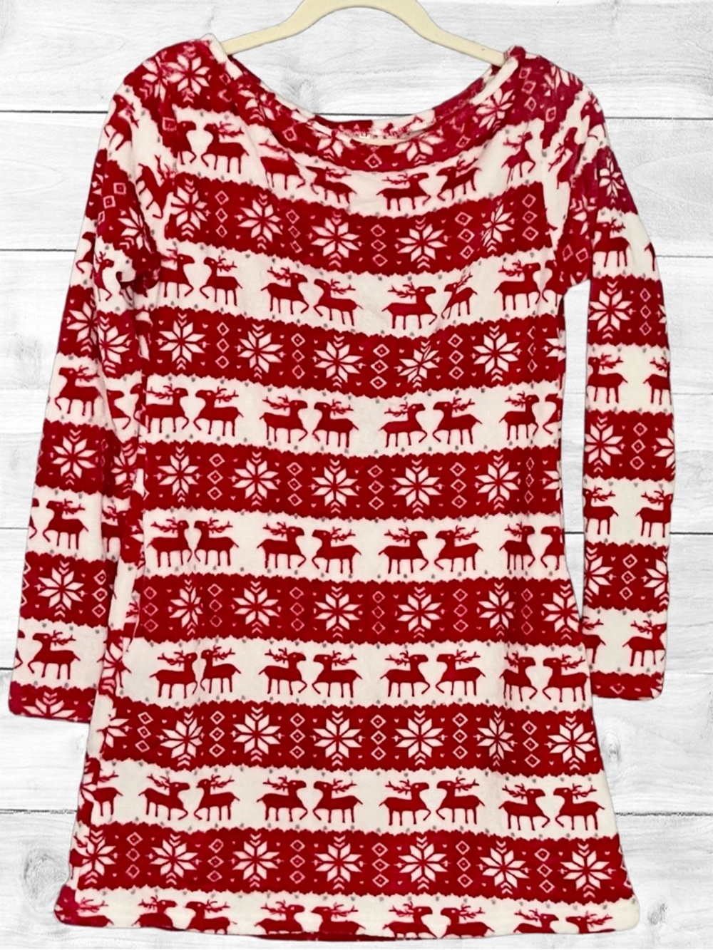 NEW Women’s Comfy Reindeer Print Over the Shoulder Nightgown/Dress/Sweater Sz M.